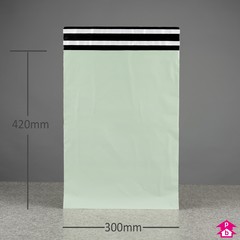Mint Mailing Bag with Double Sealing Strip - Small Parcel - 300mm wide x 420mm long, 55 micron thickness (Small parcel)