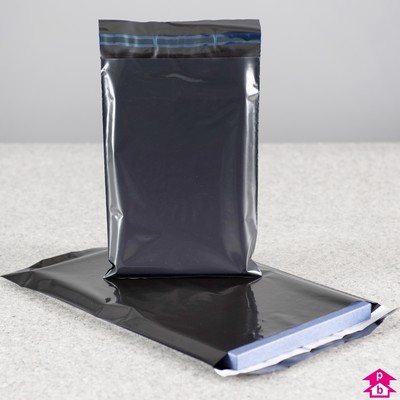 Black 100% Recycled Mailing Bags